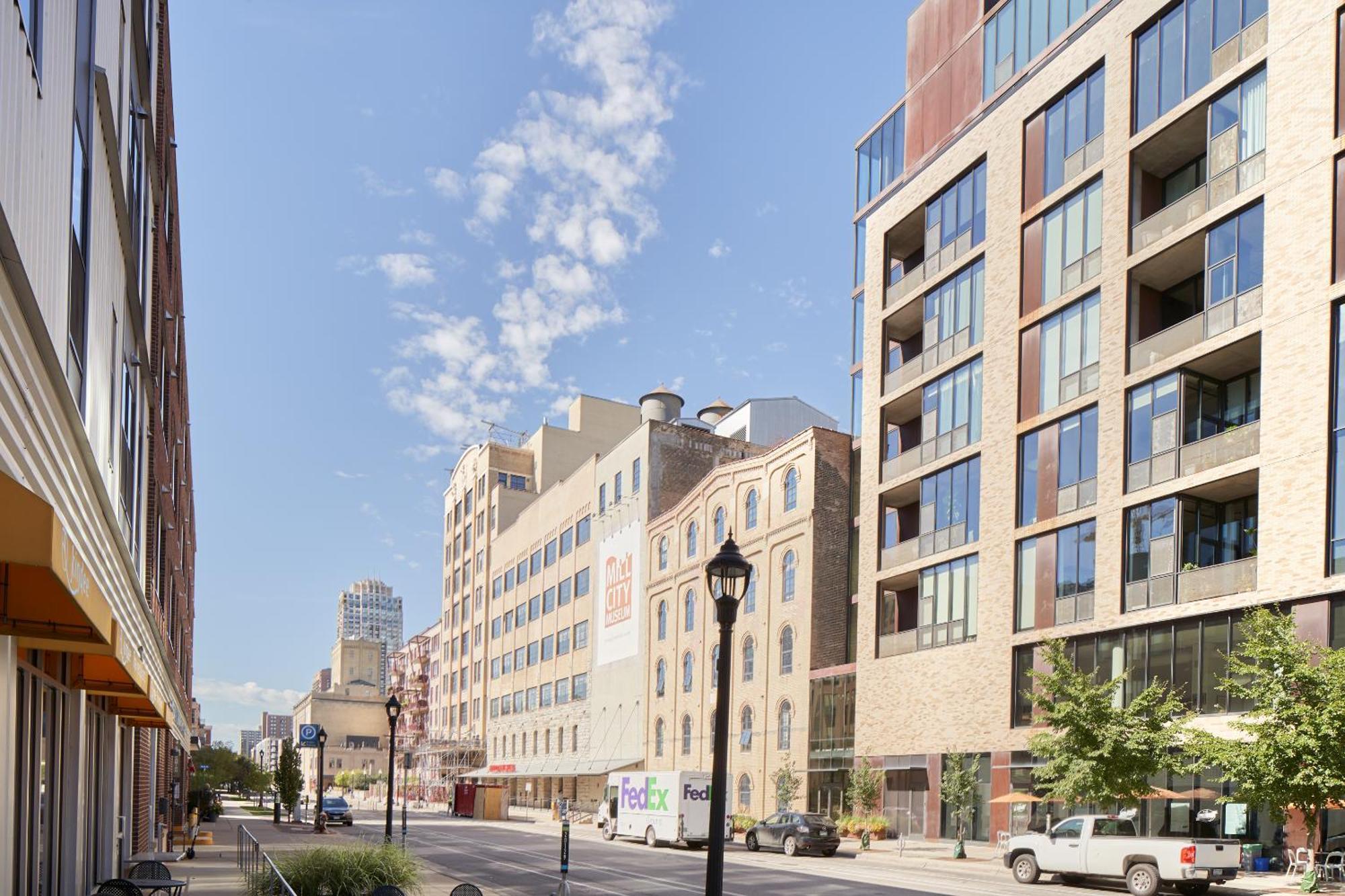 Sonder At East End Aparthotel Minneapolis Exterior photo